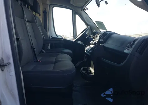 2018 Ram Promaster 2500 High Roof 159 Wb z USA, uszkodzony, nr VIN 3C6TRVDG0JE122798